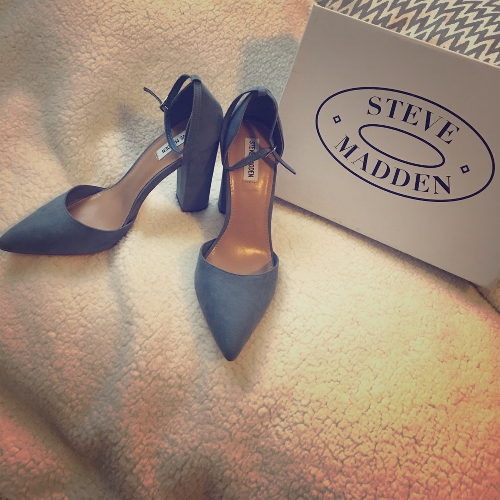 Steve Madden Black Heels